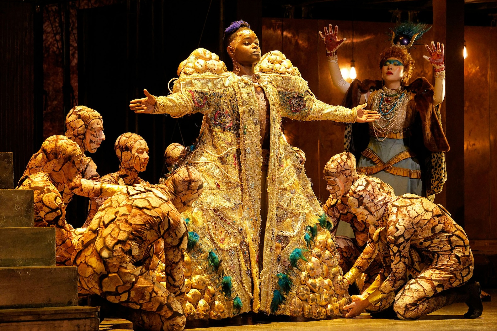Akhnaten Act 1: The Robing of the New Pharaoh (LA Opera; photo by Cory Weaver).
