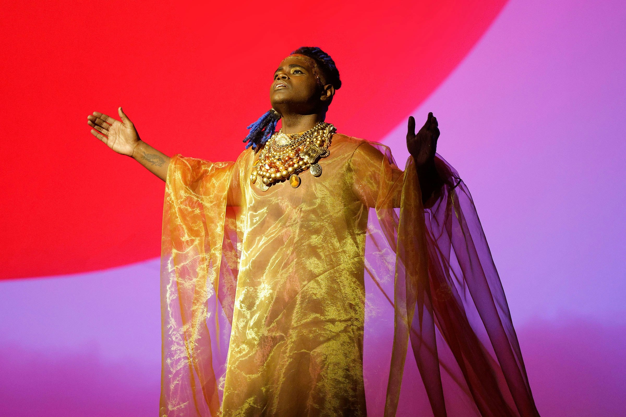 Hymn to the Sun (John Holiday)  (LA Opera; photo by Cory Weaver)
