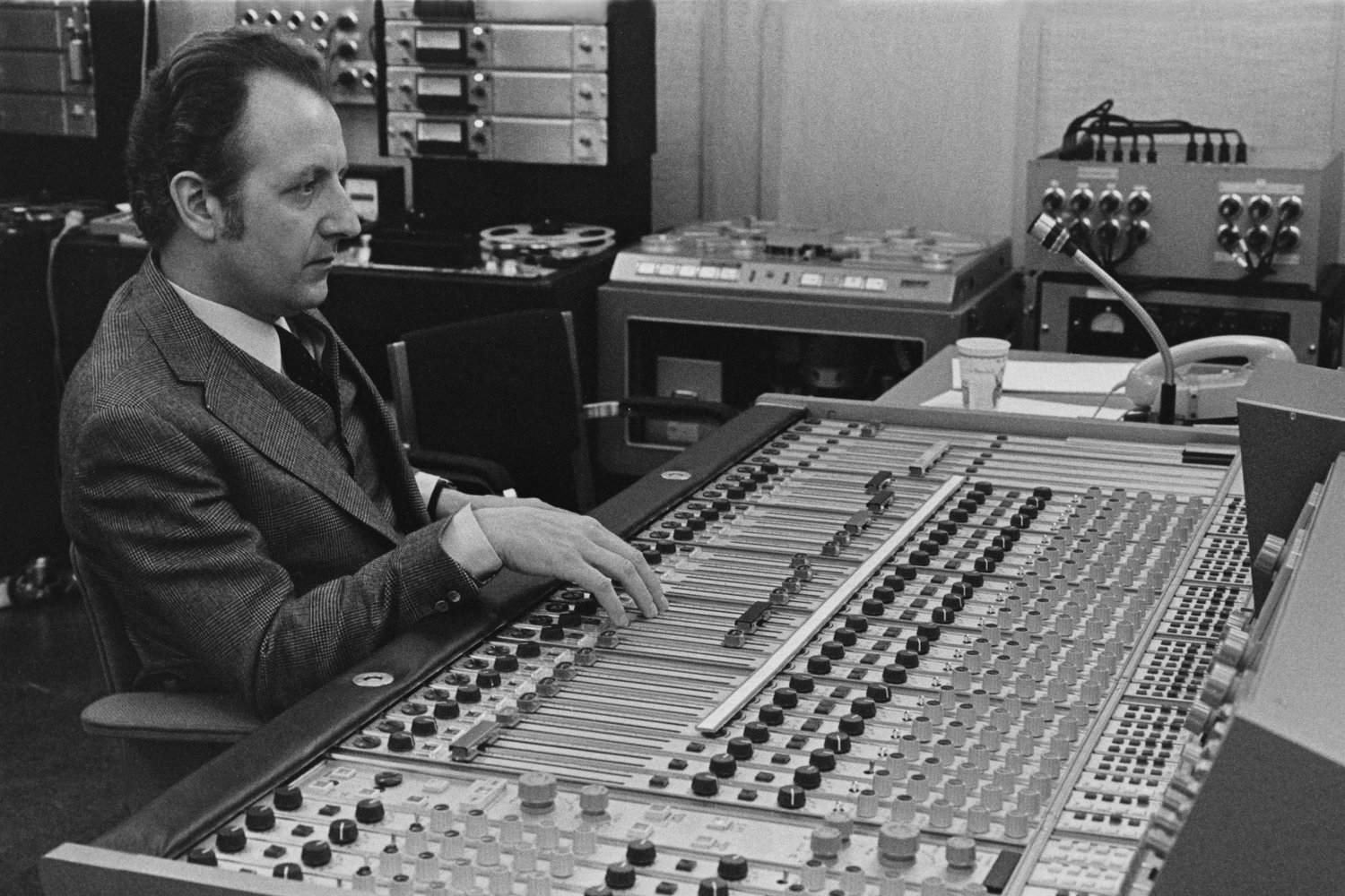 Günter Hermanns in the control room of Symphony Hall Boston, February 1971. (Photo: EBS)