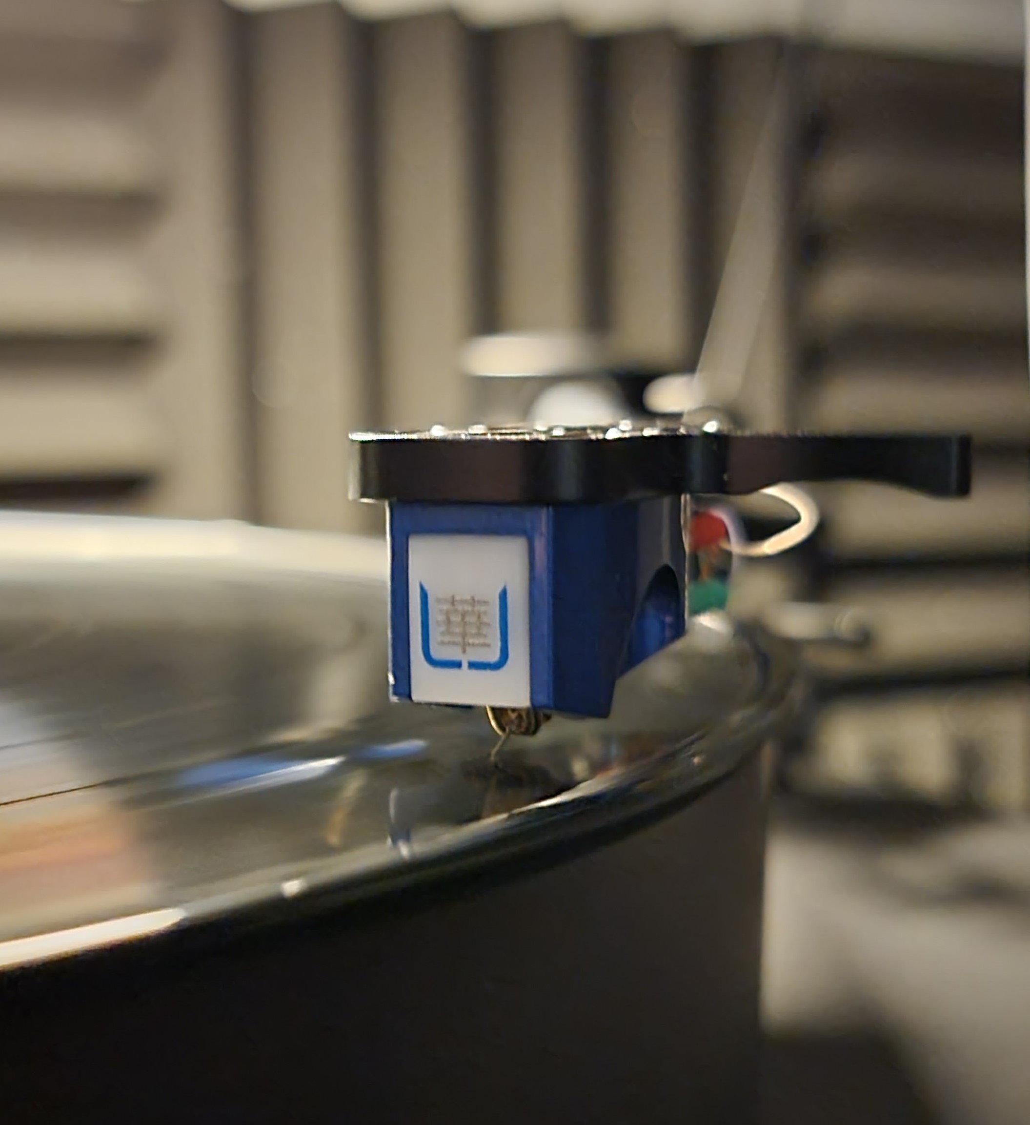 https://trackingangle.com/assets/dc/hana-cartridge-umami-blue-main-.jpg