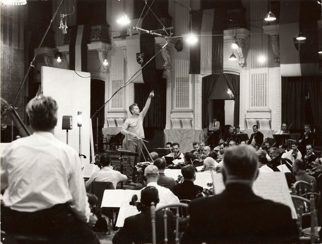 Karajan conducting in Sofiensaal with Decca tree above him