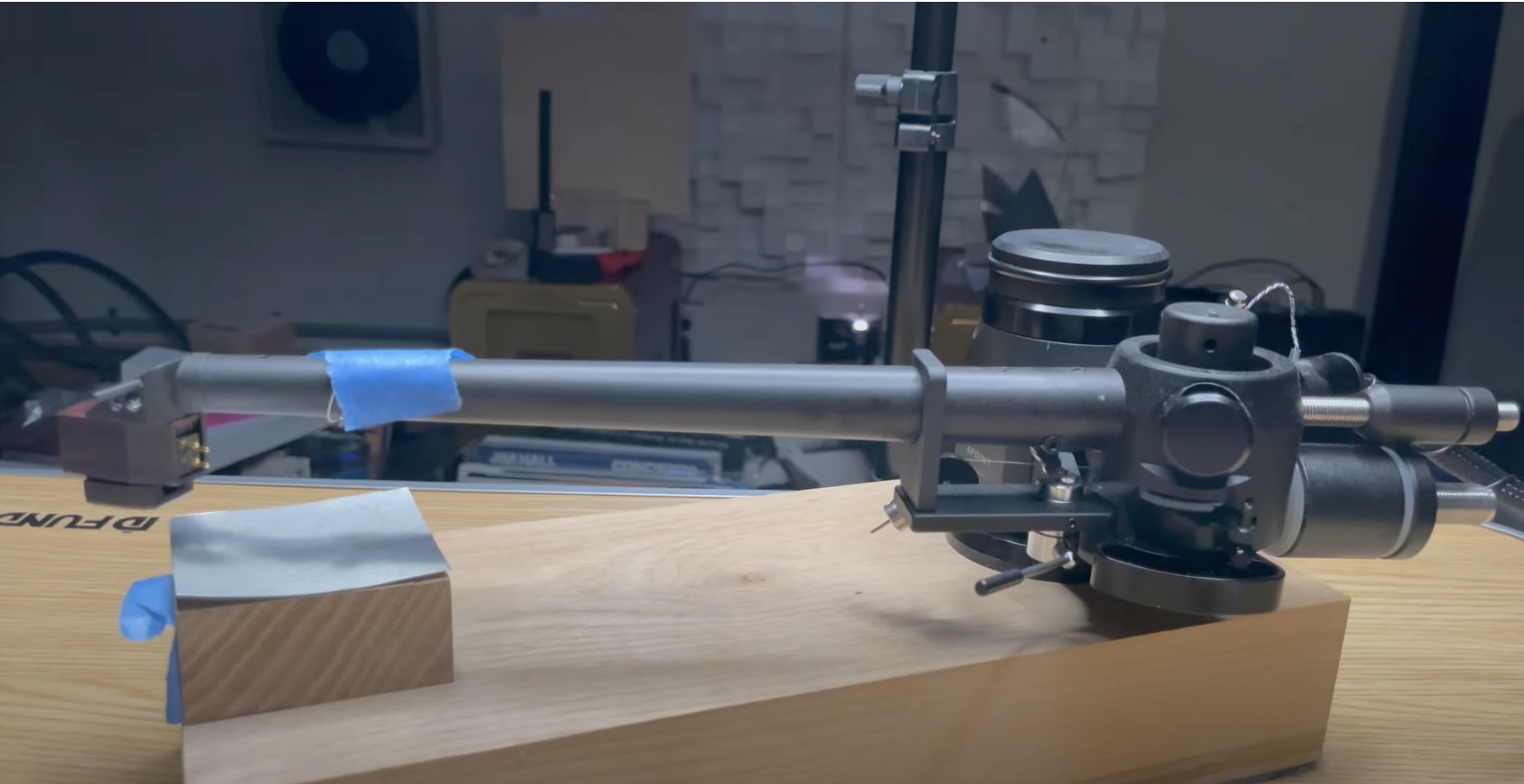 Kuzma Safir 9 Tonearm Review Preview Tracking Angle