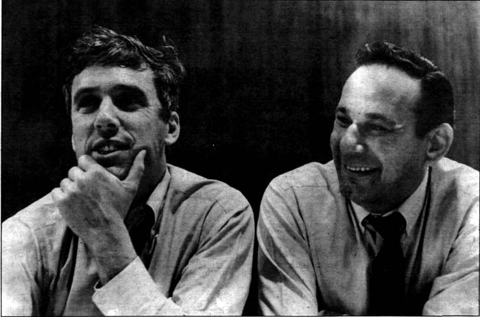 Hal David (r.) with his writing partner Burt Bacharach