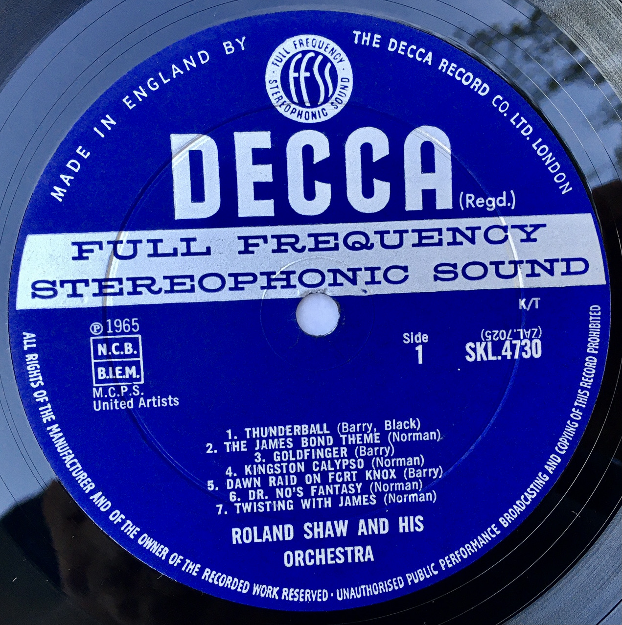 Decca Phase 4 stereo early blue record label
