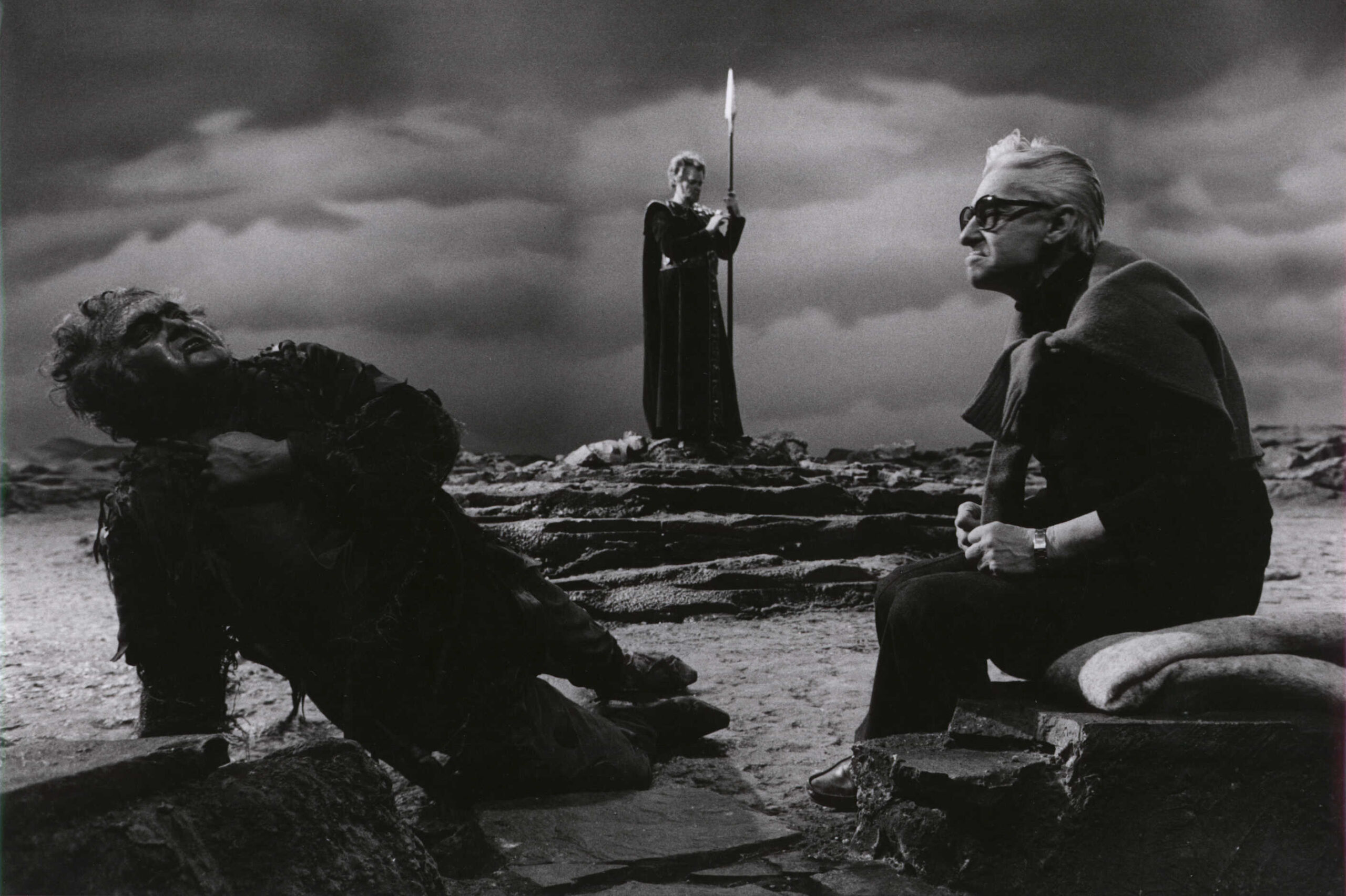 Zoltan Kelemen (l.), Thomas Stewart as Wotan (c.) with Karajan rehearsing for his 1978 film of Das Rheingold  (Photo: Karajan Archive)