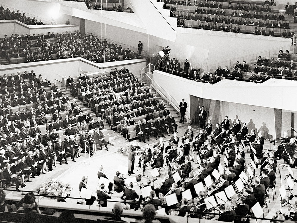 Opening Concert of the Philharmonie in 1963 (Photo: Reinhard Friedrich)