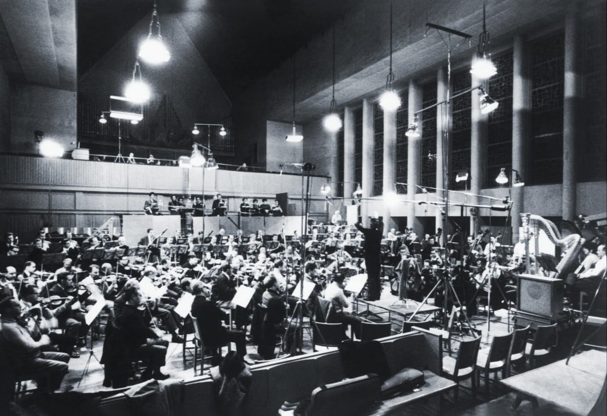 Recording Das Rheingold in the Jesus-Christus Kirche, December 1967 (Photo: DG)