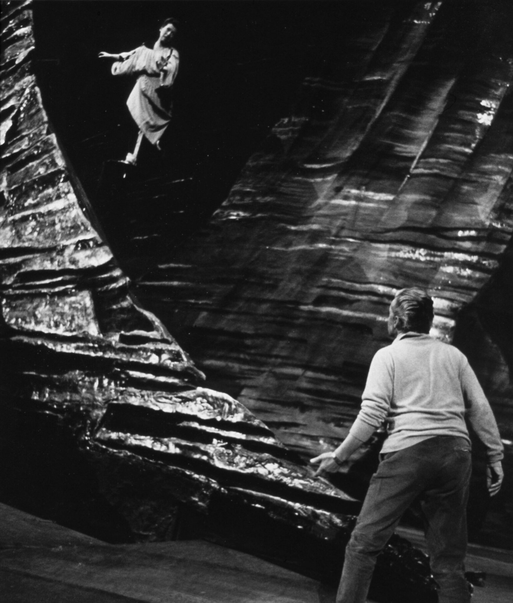 Karajan rehearsing the Rhinemaidens onstage at Salzburg (Photo: Siegfried Lauterwasser/Karajan Archive)