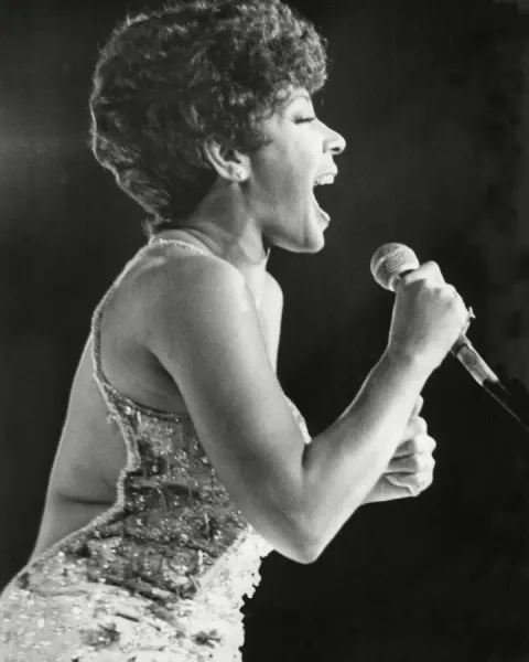 Shirley Bassey